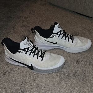 Nike Mamba Focus TB Men's Shoes